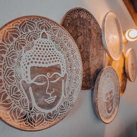 Yellow House - Casa 1 בית נופש